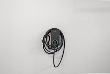 Garages with ev charging port*